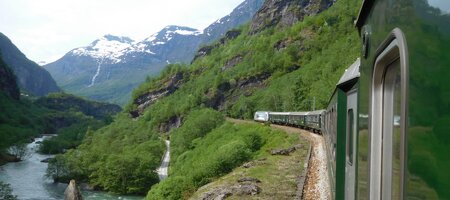 Bergensbanen and Hurtigruten | Rail Tour Norway