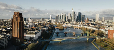 Hotel Lindner Main Plaza | Stedentrip Frankfurt - Trein en Hotel Duitsland