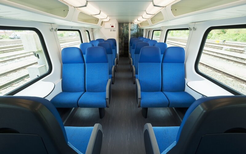 amsterdam airport to city center train amsterdam airport to city center train