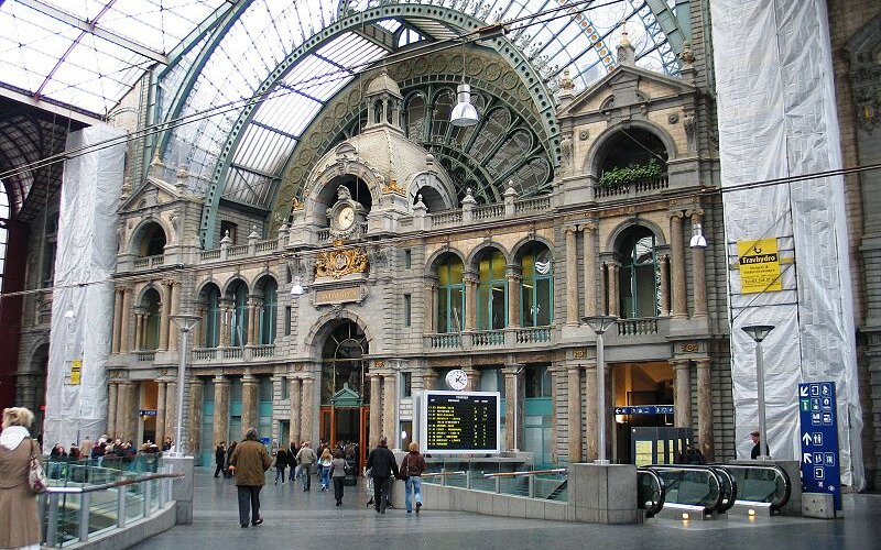 Antwerpen Centraal | Train Times, Lockers, Tickets - HappyRail