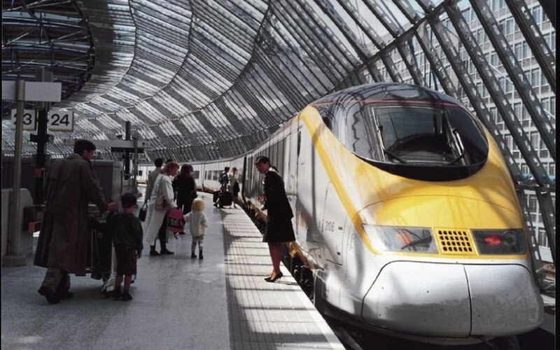 9 Trains To Paris Cheap Train Tickets Happyrail