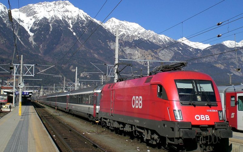 InterCity Austria Trains in Austria Train Tickets & Rail Guide
