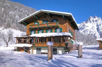 Wintersport per trein Werfenweng Oostenrijk