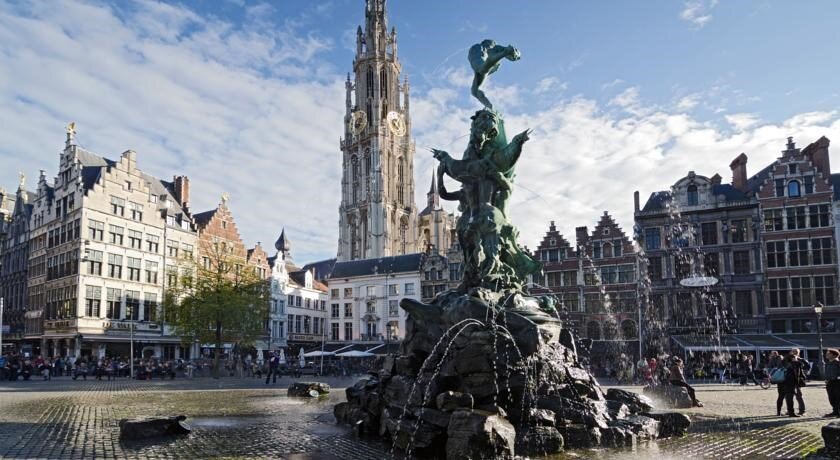 Stedentrip Antwerpen - Trein en Hotel Leonardo