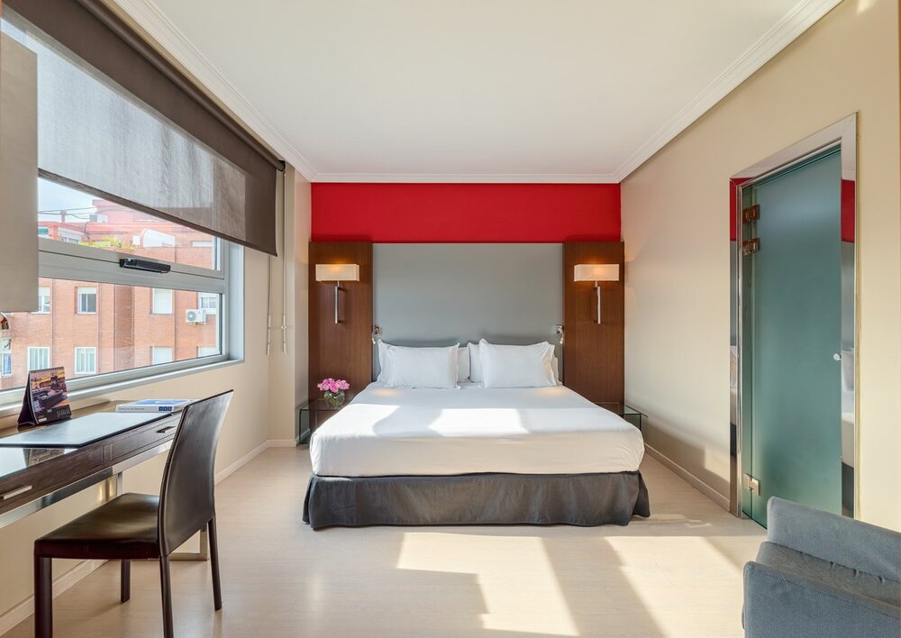 Stedentrip Barcelona - Trein & Hotel H10 Itaca