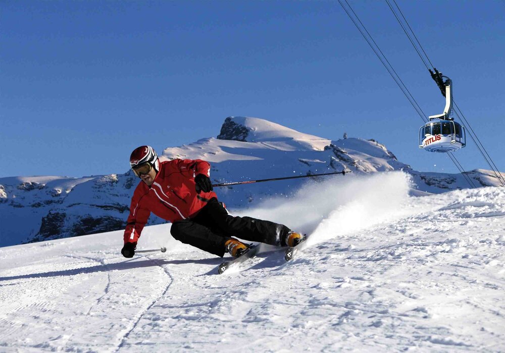 Wintersport by train - Ski Teacher