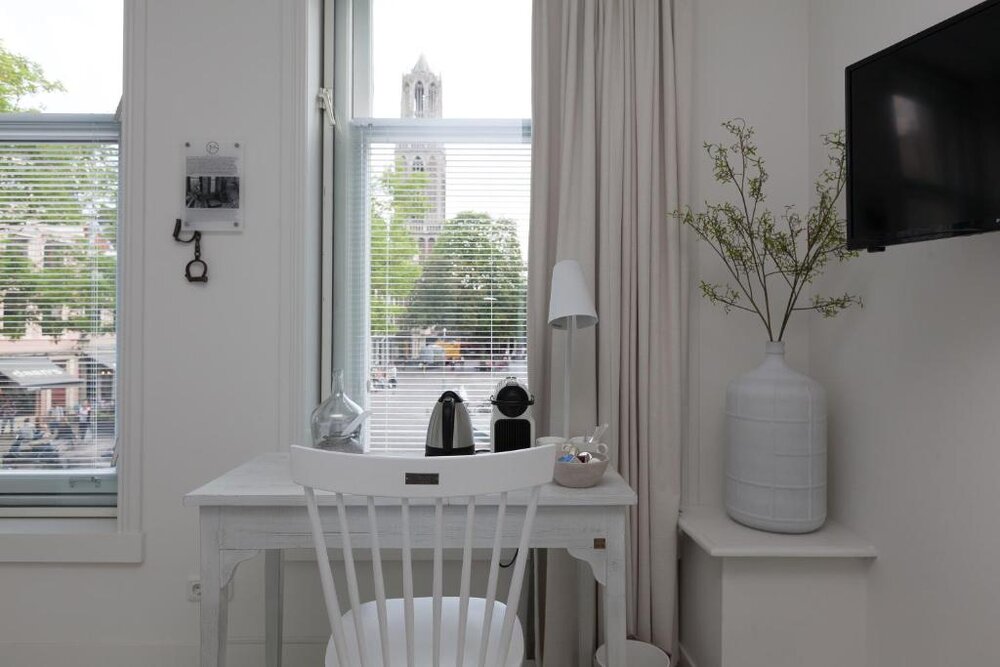 Mother Goose Utrecht Room