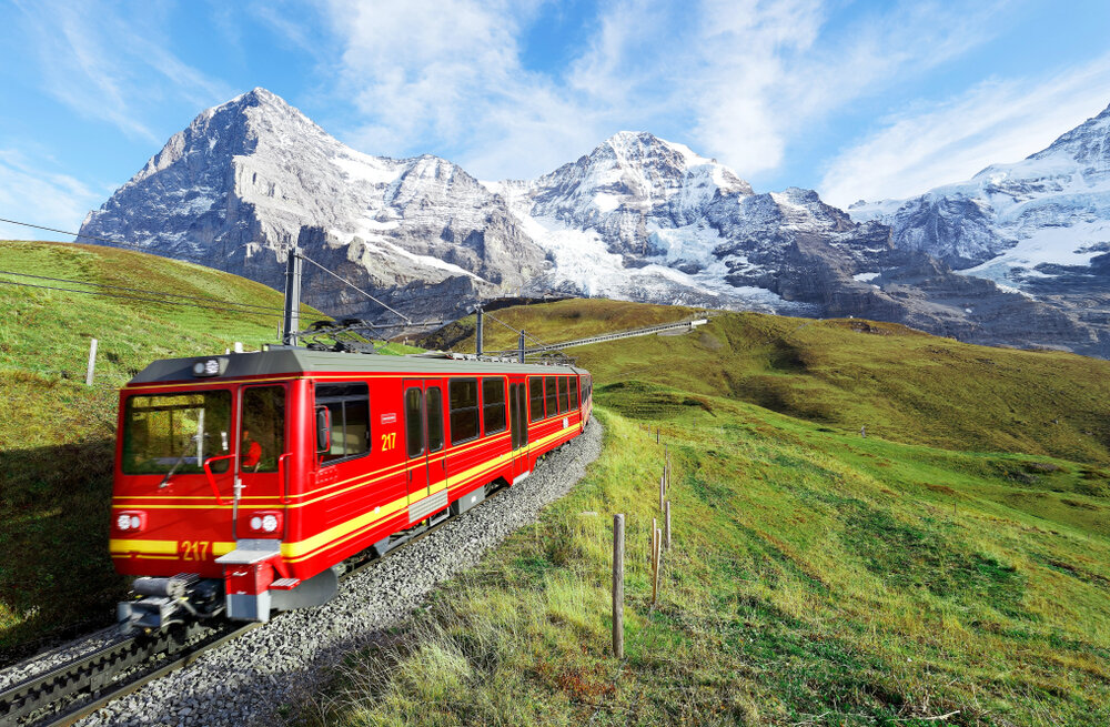Jungfrau | Trein Rood Zomer