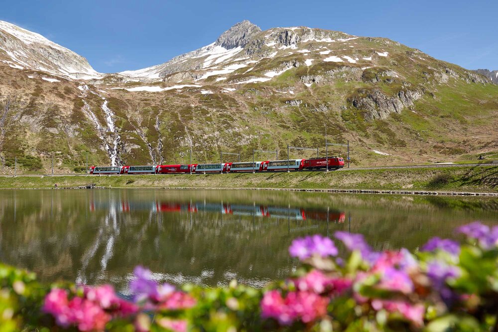 Glacier Express in de lente 