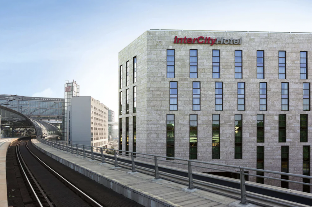 Stedentrip Berlijn | Trein en Intercity Hotel Berlin Hbf