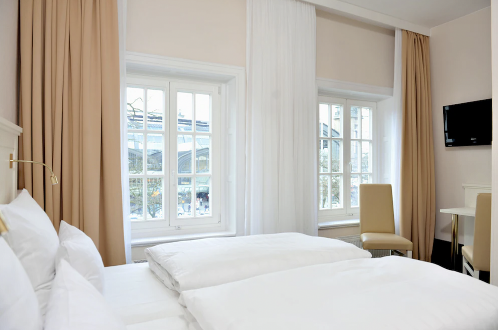 Hotel Furst Bismarck Hamburg | Stedentrip Hamburg - Trein en Hotel Duitsland 
