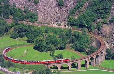 Bernina Express - Circle