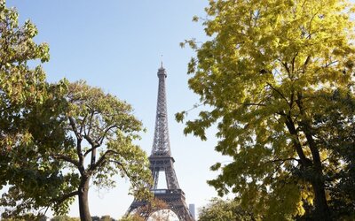 Paris by train - Eifel Tower