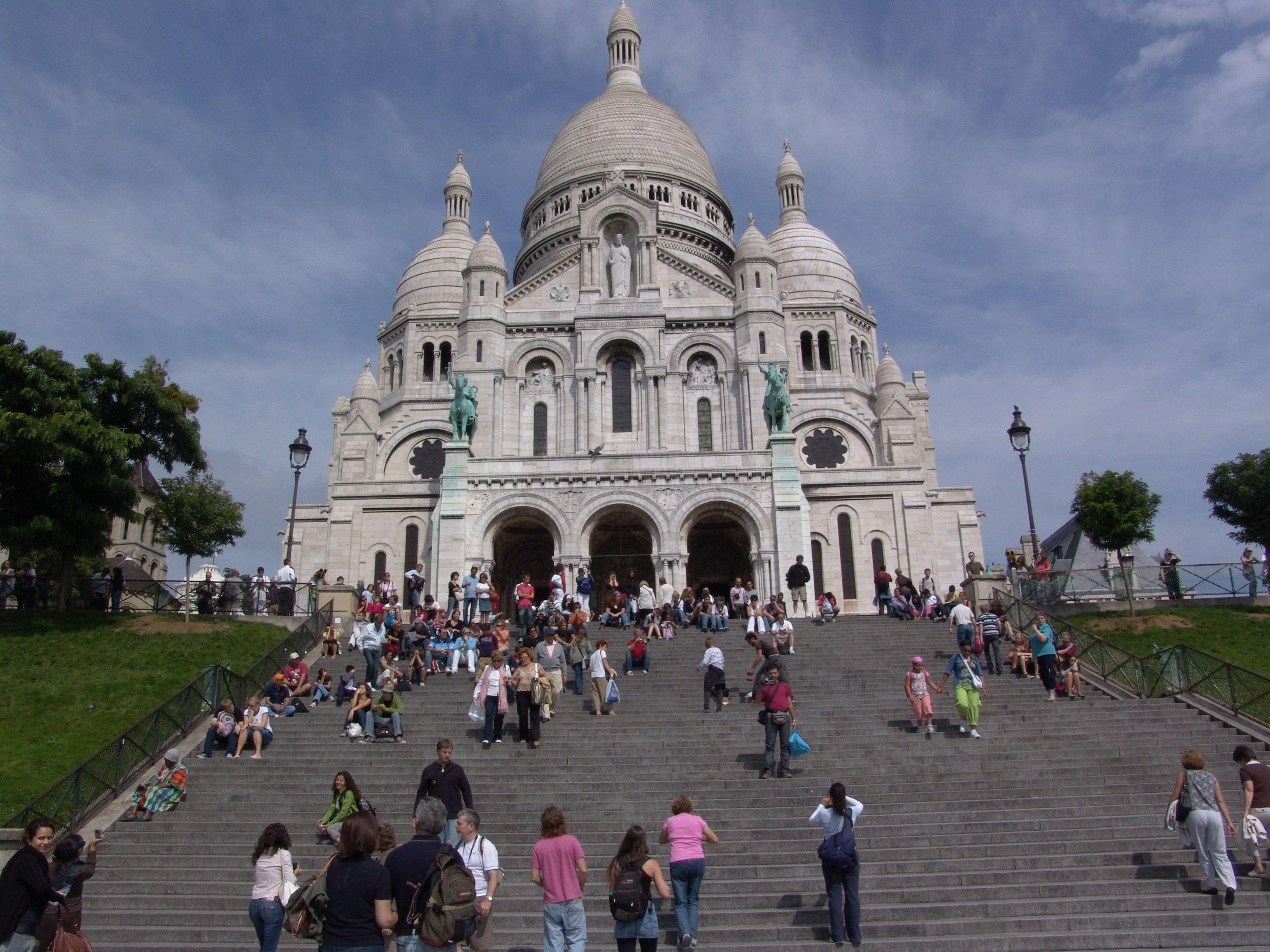 Stedentrip Parijs - Trein en hotel Ibis Montmartre