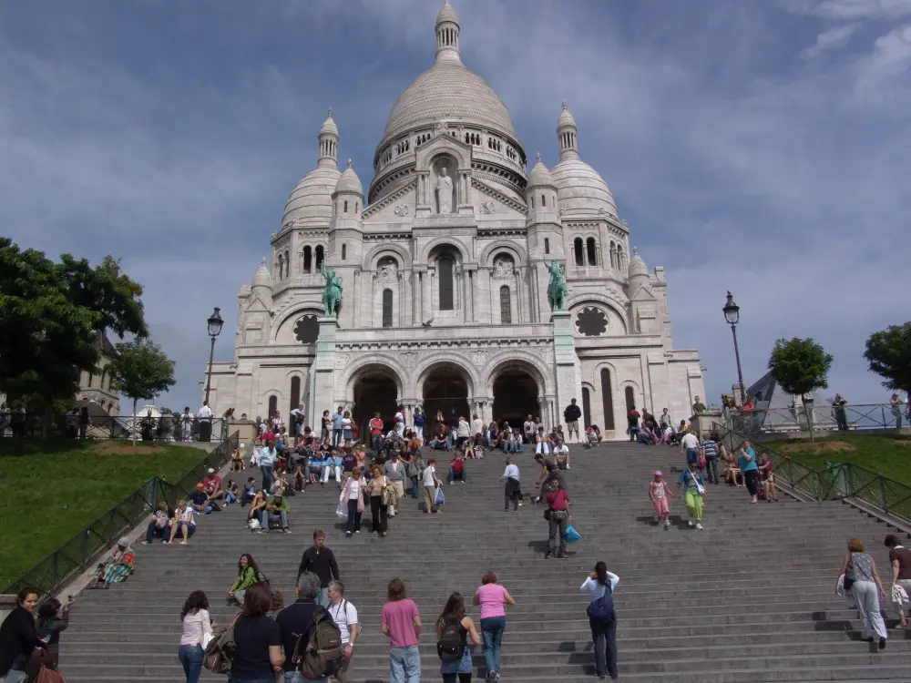 Stedentrip Parijs - Trein en hotel Ibis Montmartre