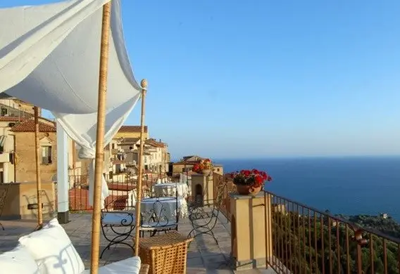 Vakantie Campanie-trein en hotel-Pisciotta-Marulivo