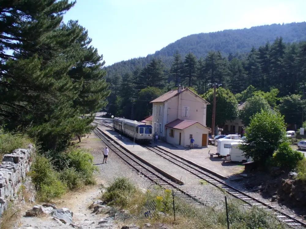 Corsica Rail Tour | Rail Tour Vacation Packages Europe