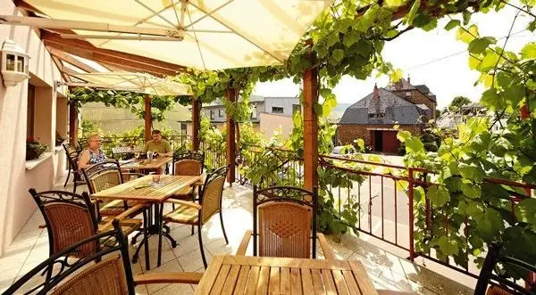 Reil, Moezel, Weinhaus Nalbach