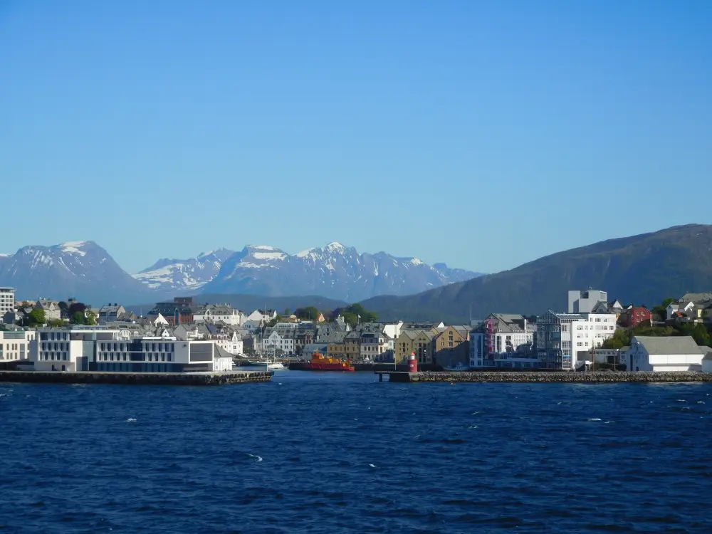 Noorse fjorden magic tour - trein & ferry rondreis - Treinreiswinkel