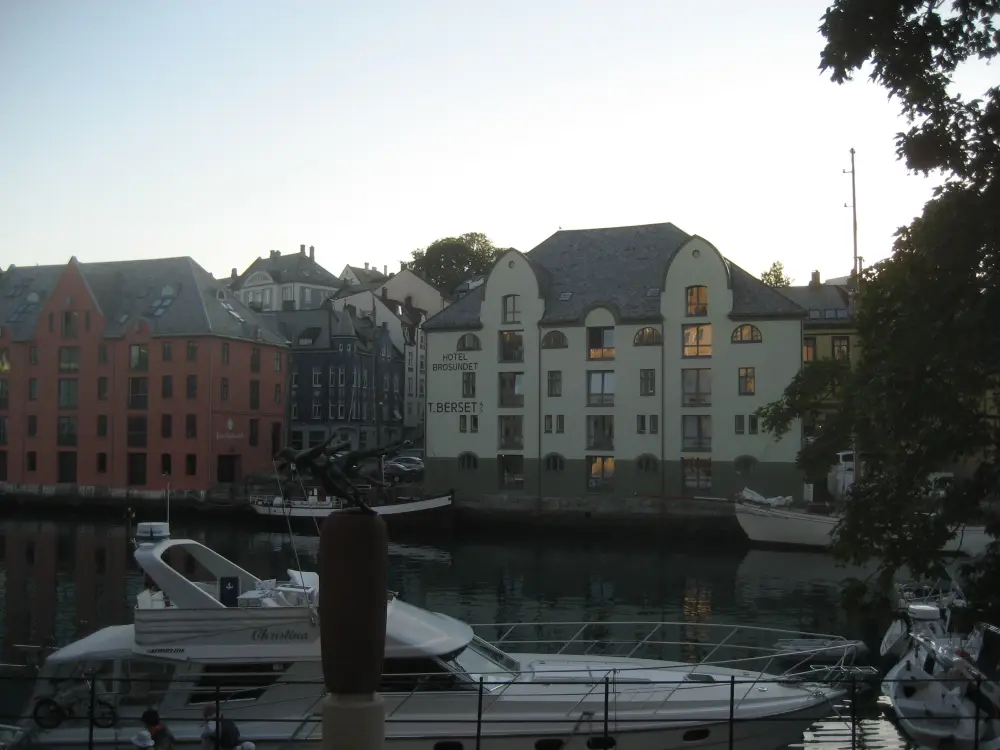 Noorse fjorden magic tour - trein & ferry rondreis - Treinreiswinkel