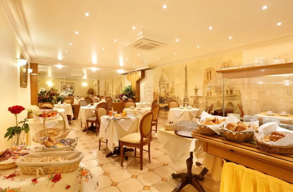 Stedentrip Parijs - Trein en hotel Paix Republique