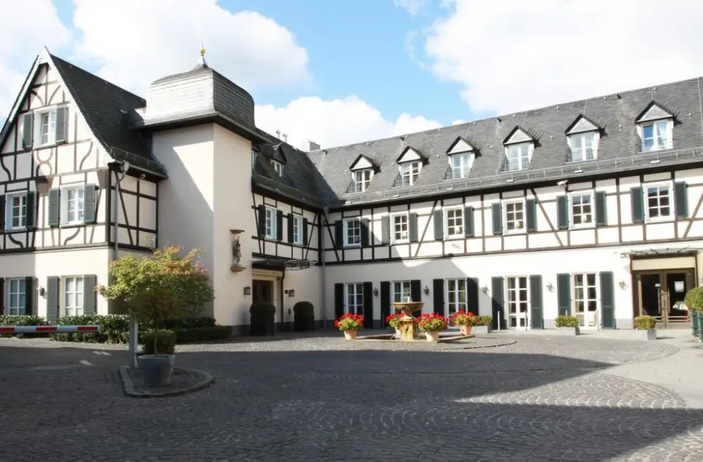 Vakantie Unkel - Trein en Hotel - Rheinhotel