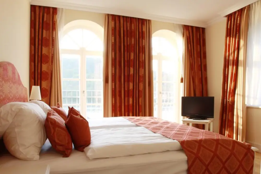 Vakantie Unkel - Trein en Hotel - Rheinhotel