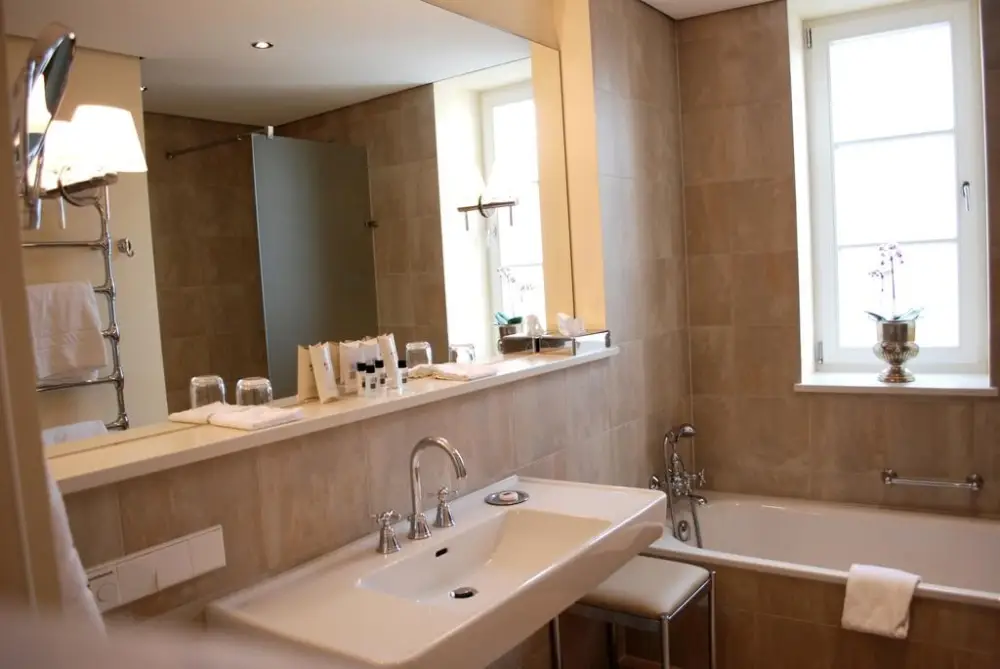 Vakantie Unkel - Trein en Hotel - Rheinhotel