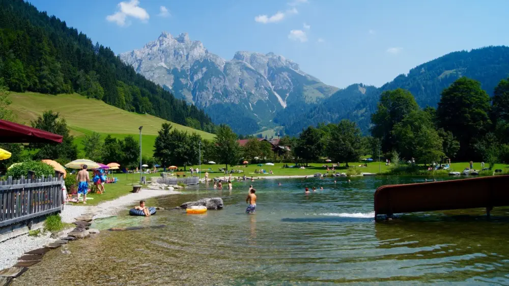 Vakantie Werfenweng - Trein en Hotel - Alpina