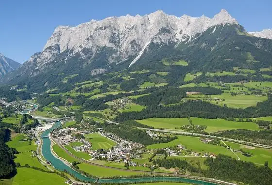 Vakantie Werfenweng - Trein en Hotel - Alpina