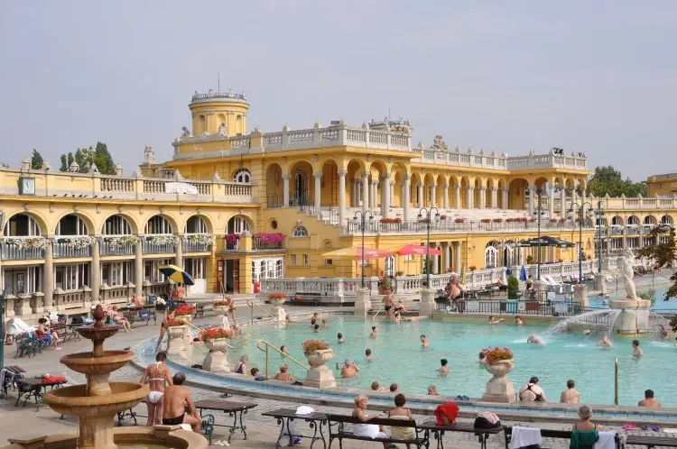 Hotel Baross | Budapest City Break - Train and Hotel
