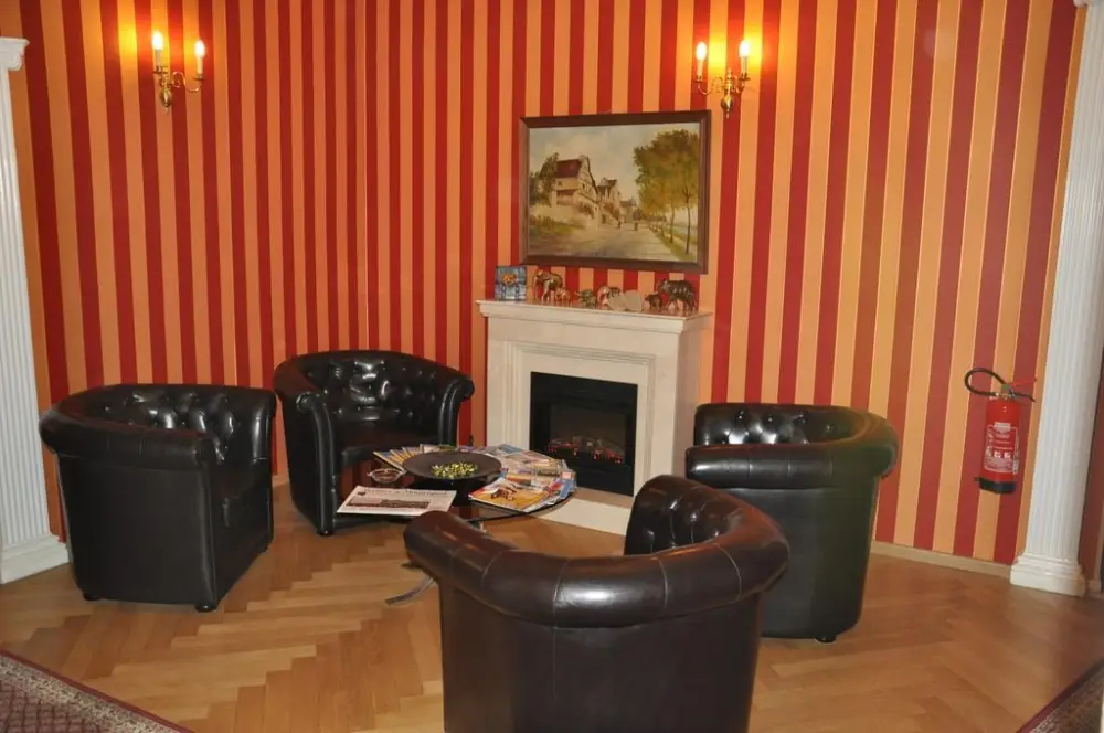 Hotel Pension Savoy | Berlin City Break - Train and Hotel