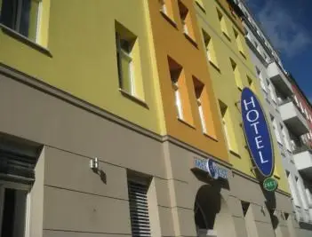 Melarose Feng Shui Hotel | Berlin City Break - Train and Hotel