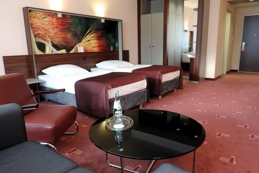 Hotel Azimut | Cologne City Break - Train and Hotel