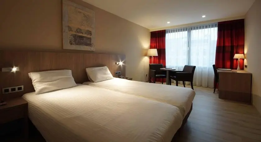 Stedentrip Antwerpen - Met de trein naar Belgie - Hotel de Keyser