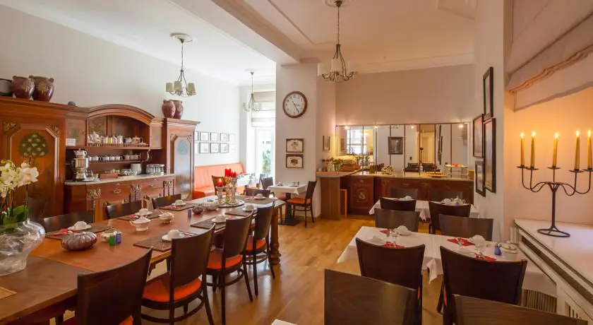 Hotel Elba | Berlin City Break - Train and Hotel