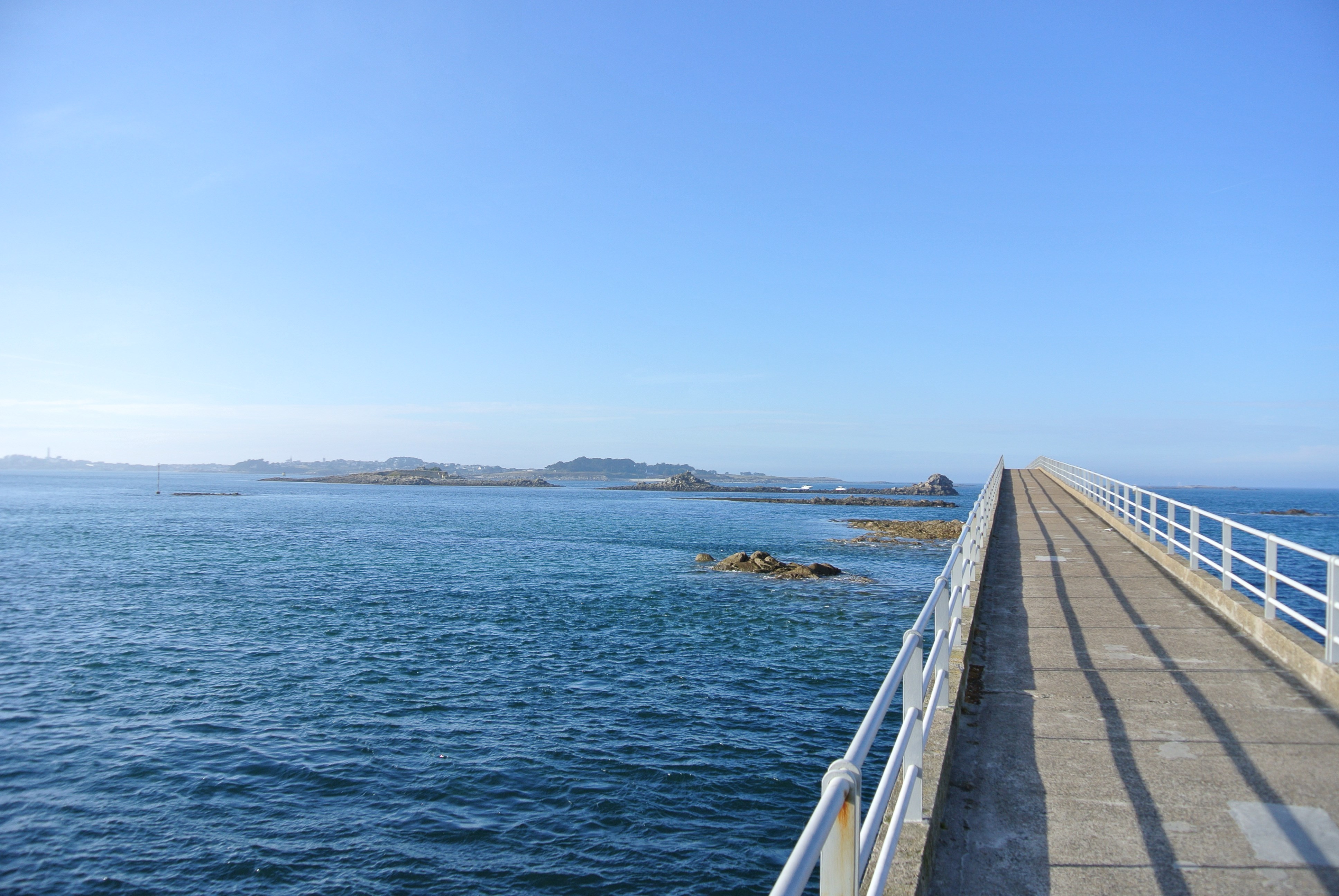 Ireland by train | Sea view