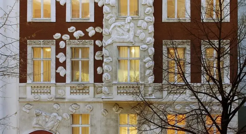 Hotel Air In | Stedentrip Berlijn - Trein en Hotel