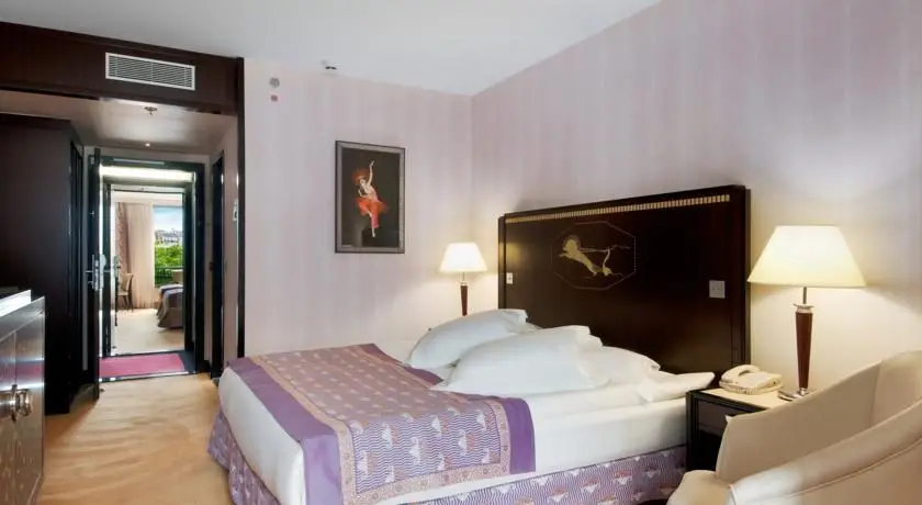 Hotel du Collectioneur | Paris City Break - Train and Hotel