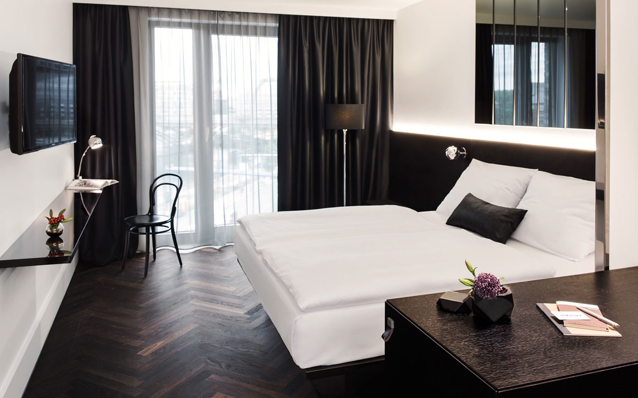 Hotel Amano Grand Central | Berlin City Break - Train and Hotel