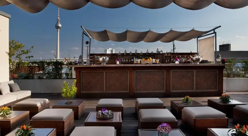 Hotel Amano Grand Central