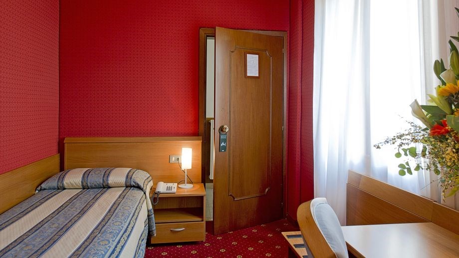 Hotel Nazionale | Venice City Break with Train and Hotel