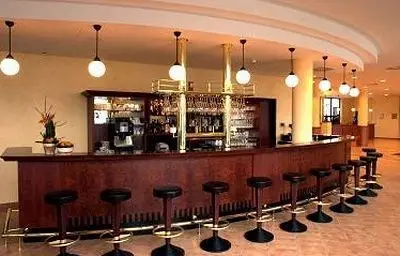Intercity Hotel Bremen | Bremen City Break - Train and Hotel