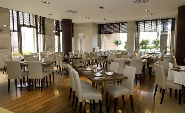 Hotel Martin's | Bruges City Break - Train and Hotel