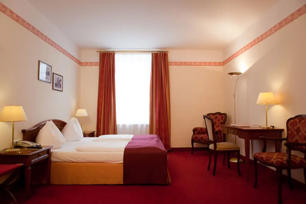 Hotel Am Mirabellplatz | Salzburg City Break - Train and Hotel