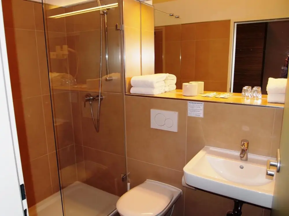 Hotel Hofwirt | Salzburg City Break - Train and Hotel