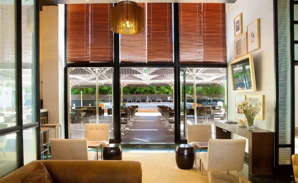 Stedentrip Barcelona - Trein & Hotel H10 Itaca