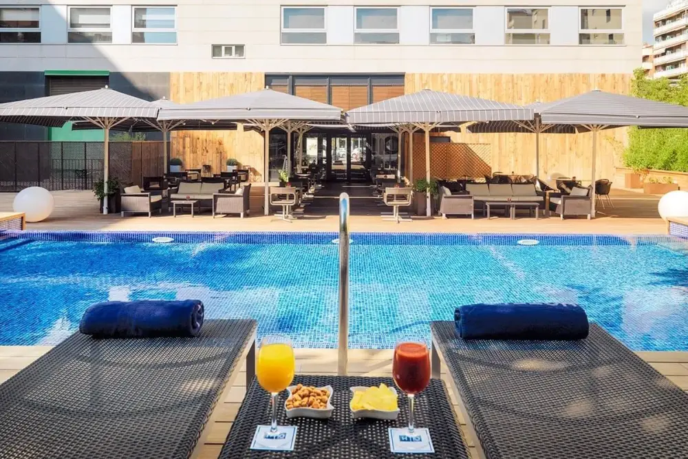 Stedentrip Barcelona - Trein & Hotel H10 Itaca