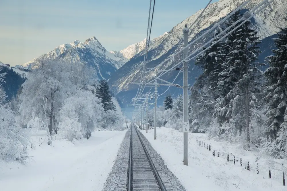 Trein winter Oostenrijk