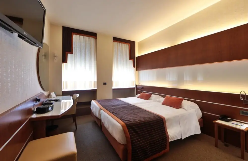 Hotel Madison | Milan City Break - Train and Hotel
